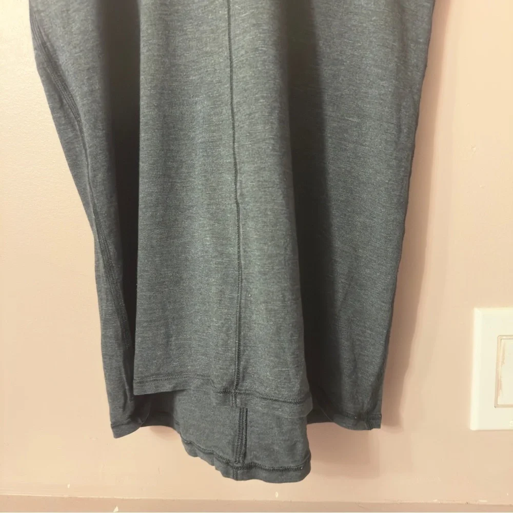 Lululemon Find Your Zen Tank Heathered Black Women Size 6? - Picture 5 of 7